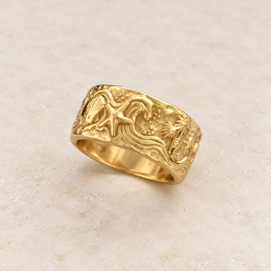 Island Ocean Scene Statement Ring